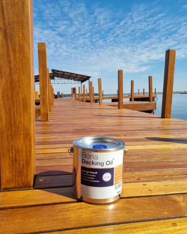 Deck · Bona Decking Oil (ref. DK-02)
